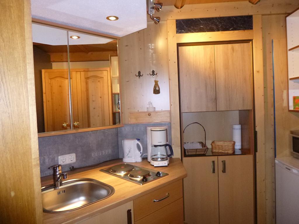 Ferienwohnungen Hauser Waidring Habitación foto