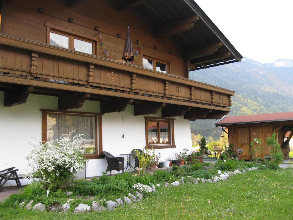 Ferienwohnungen Hauser Waidring Exterior foto
