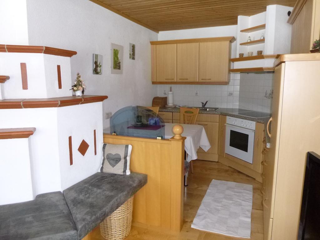 Ferienwohnungen Hauser Waidring Habitación foto